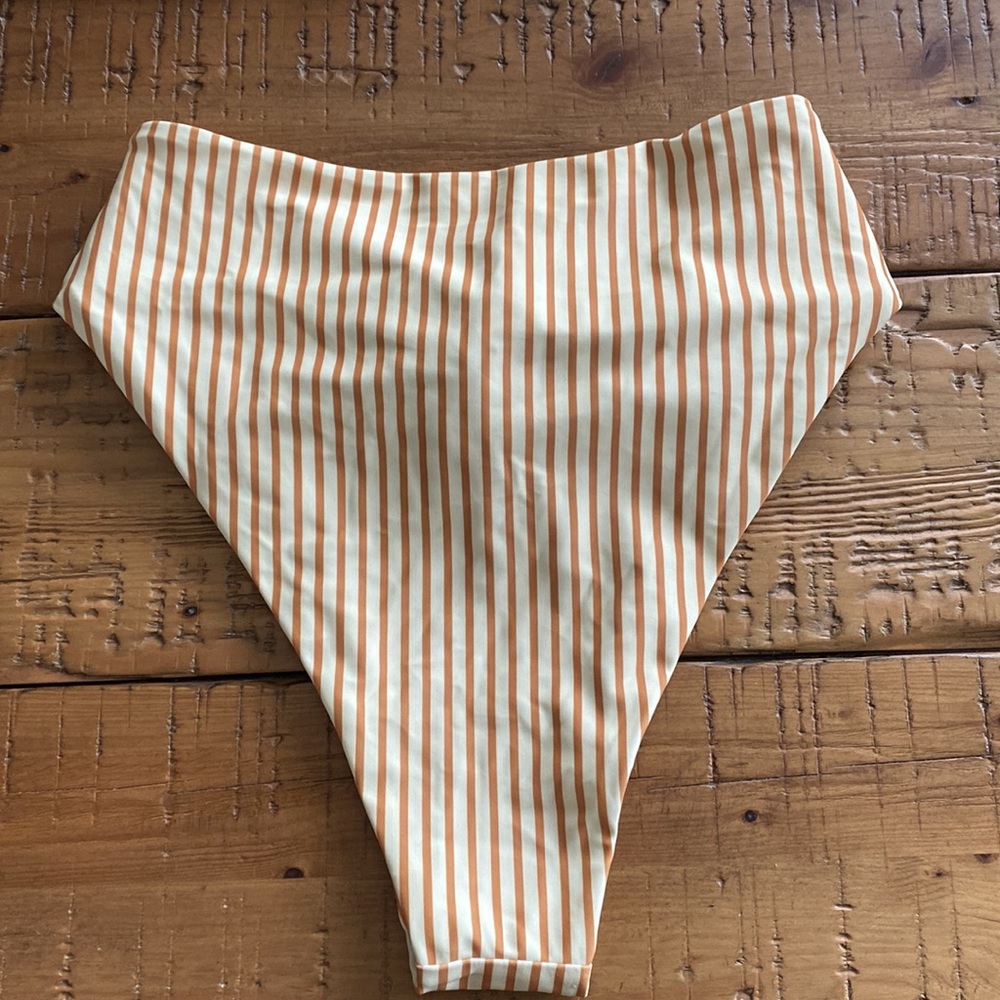 Yellow and brown high waisted swimsuit - Picture 3 of 4